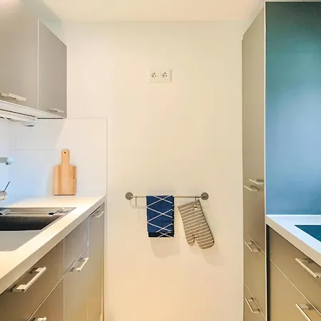 Stunning In With Kitchen *